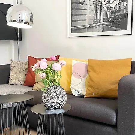 Homelivia, Vieux Nice, De Charme, Clim Balcon Διαμέρισμα *