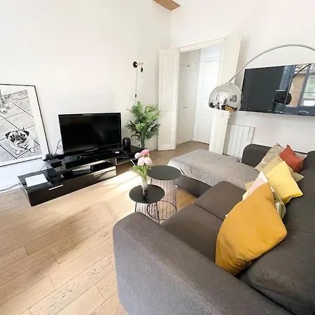 Homelivia, Vieux Nice, De Charme, Clim Balcon Διαμέρισμα